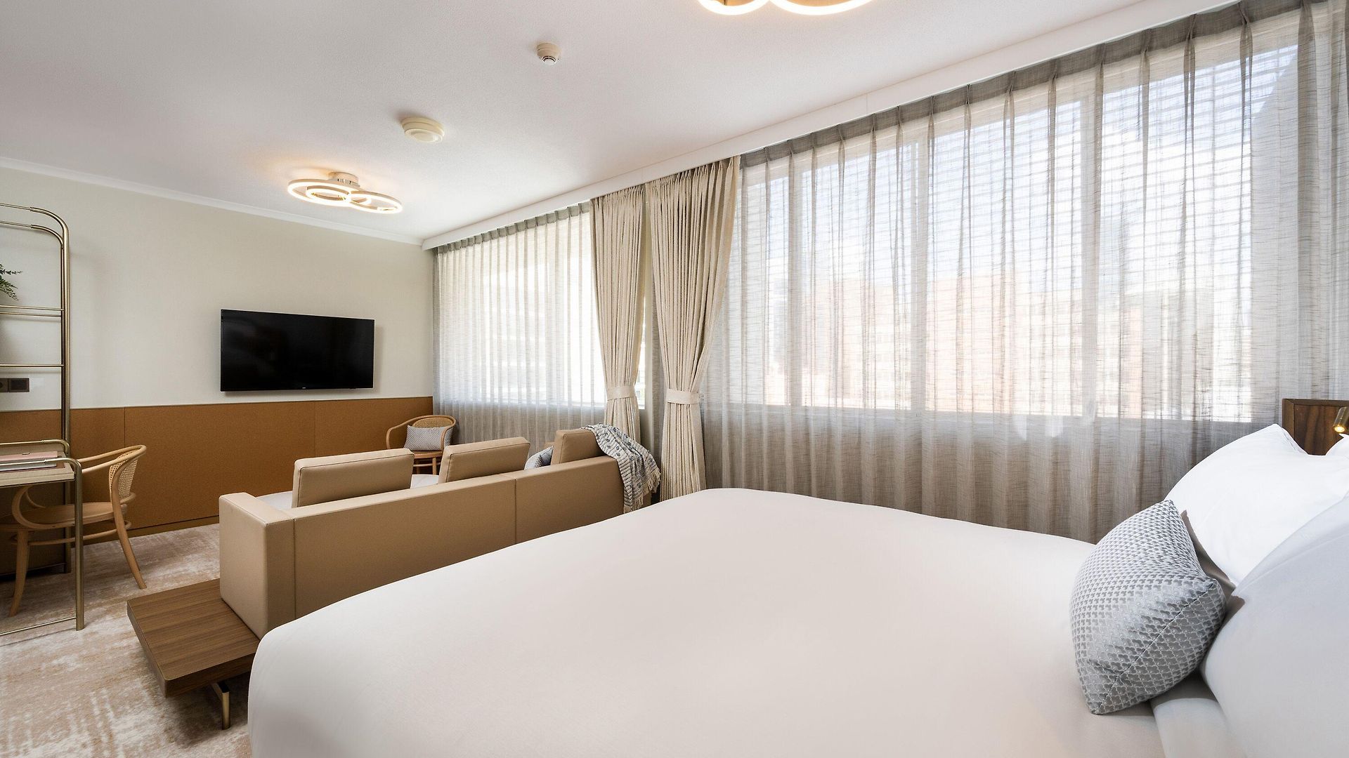 Hotel Mantra Terrace 4*