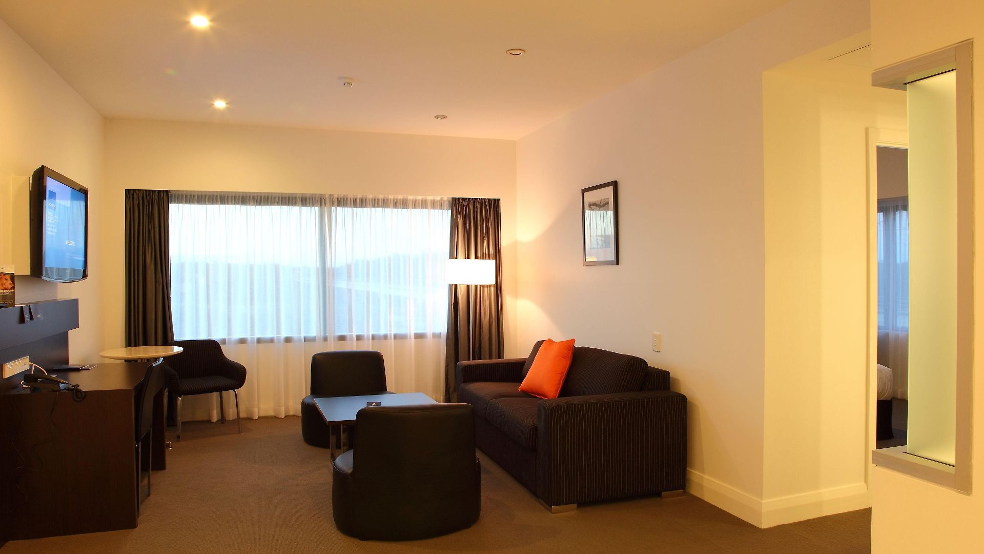 Novotel Airport