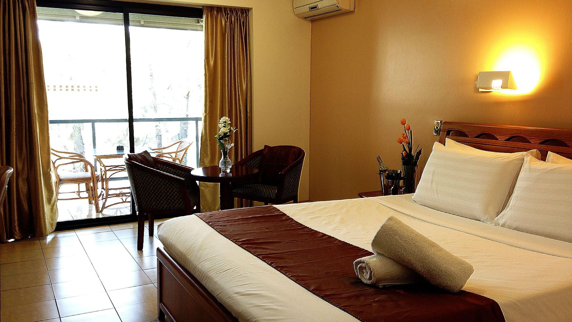 Novena Palms 4* Brisbane