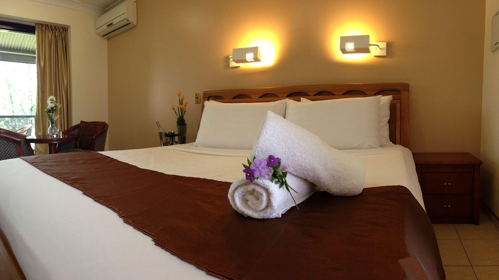 Novena Palms 4* Brisbane