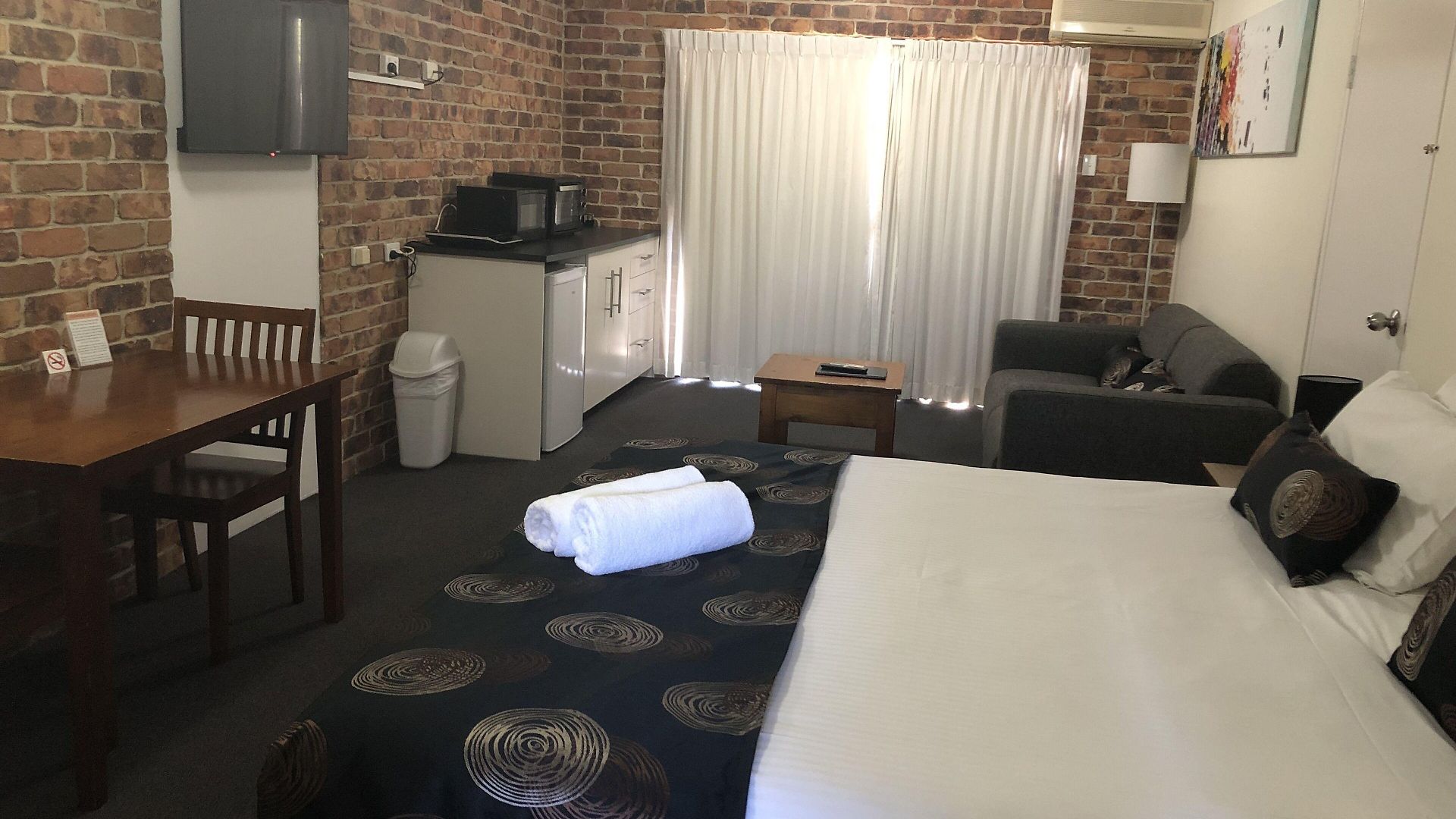 Toowong Aparthotel 3*