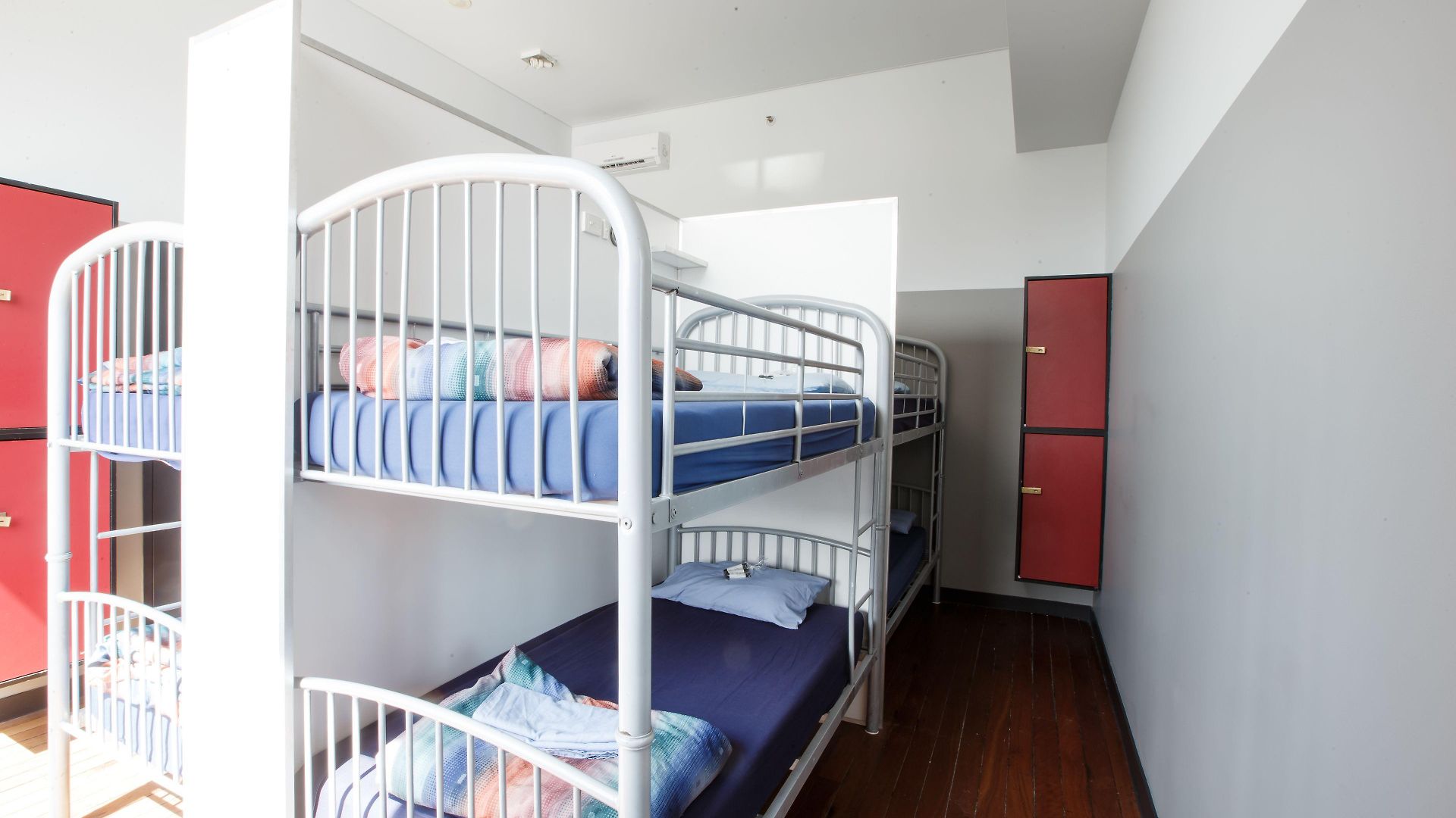 Bunk * Brisbane