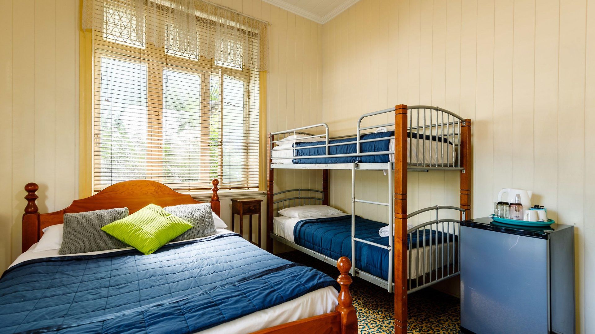 Motel Bowen Terrace Brisbane