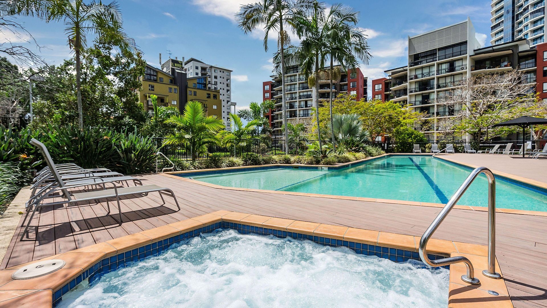 The Docks On Goodwin 5* Brisbane