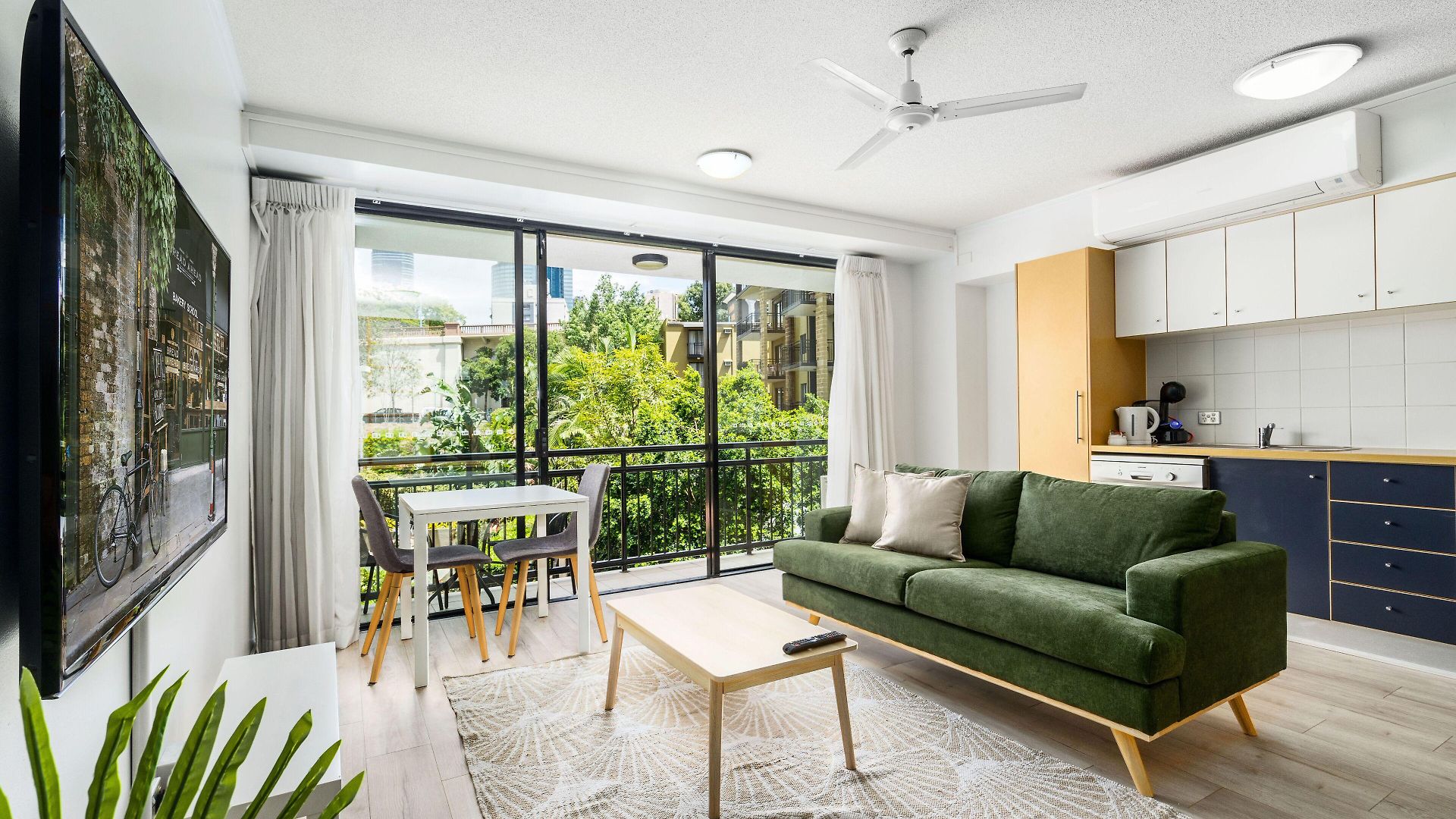 The Docks On Goodwin 5* Brisbane
