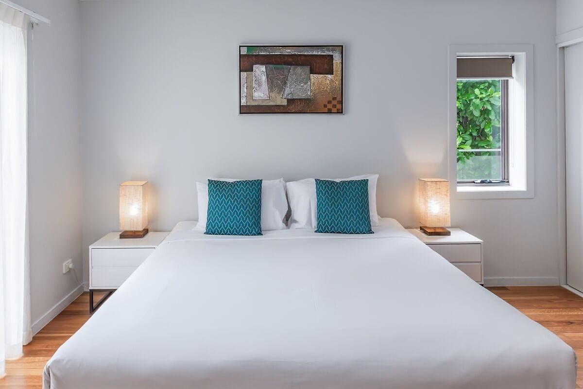 Essence Chermside 4*