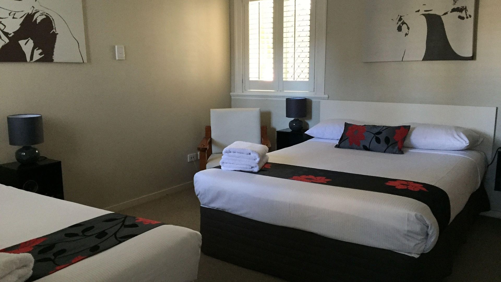 Aparthotel Street 3*