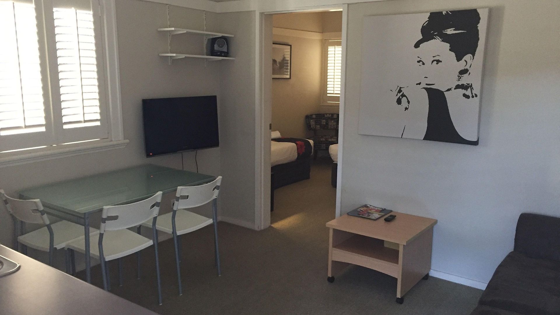 Street Aparthotel 3*