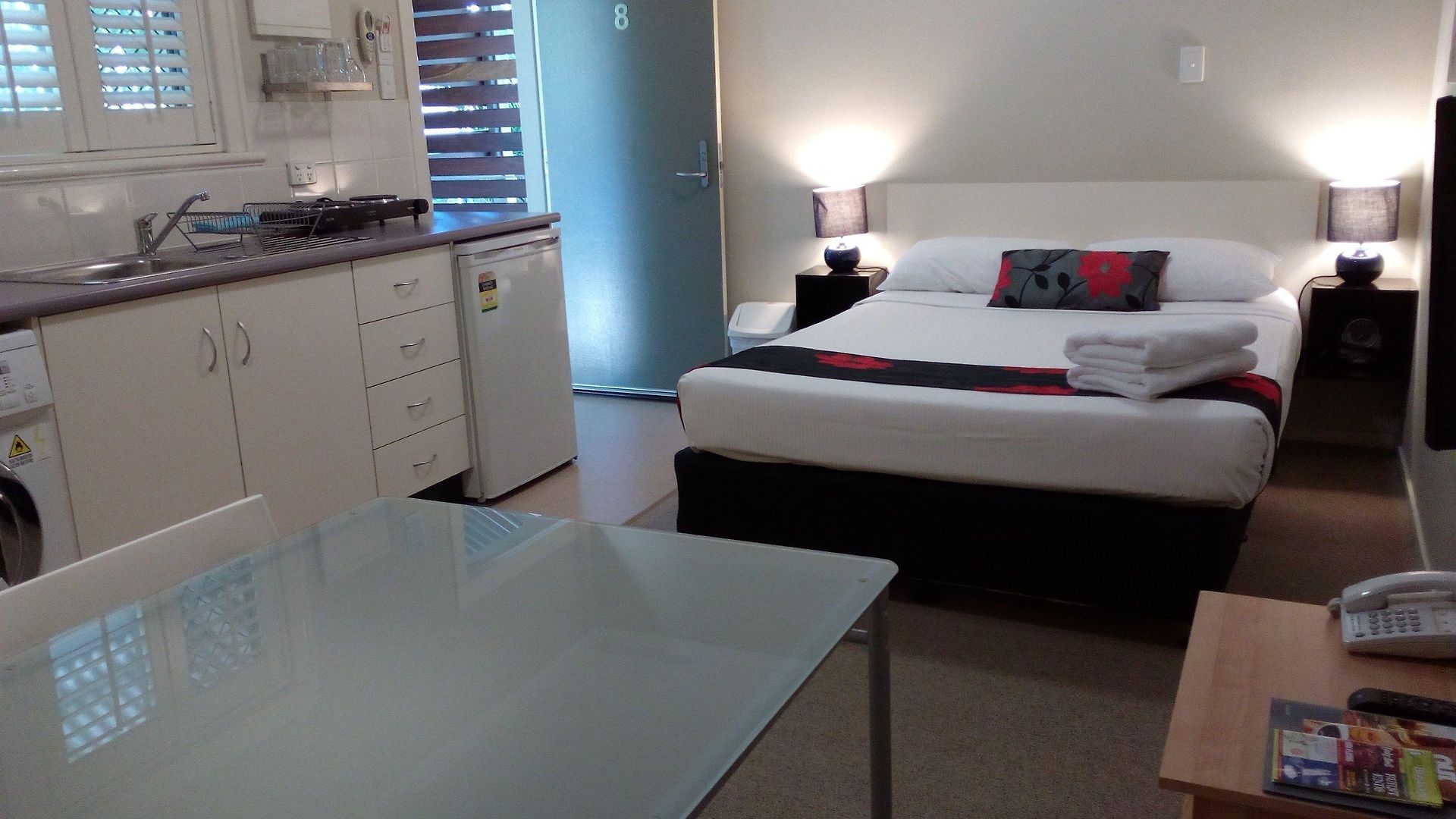 Street Aparthotel 3*