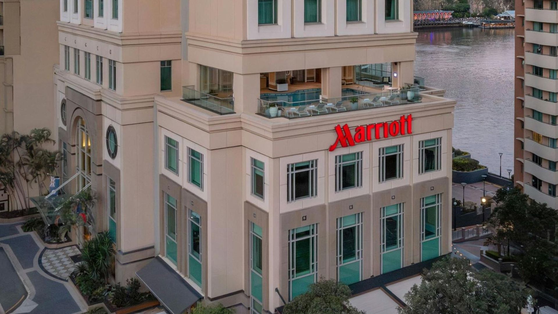 Marriott Hotel 5*