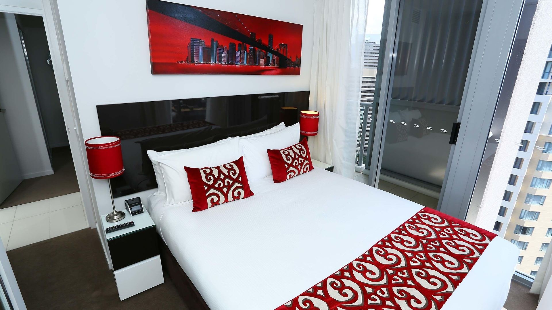 Mantra Midtown Aparthotel 4*