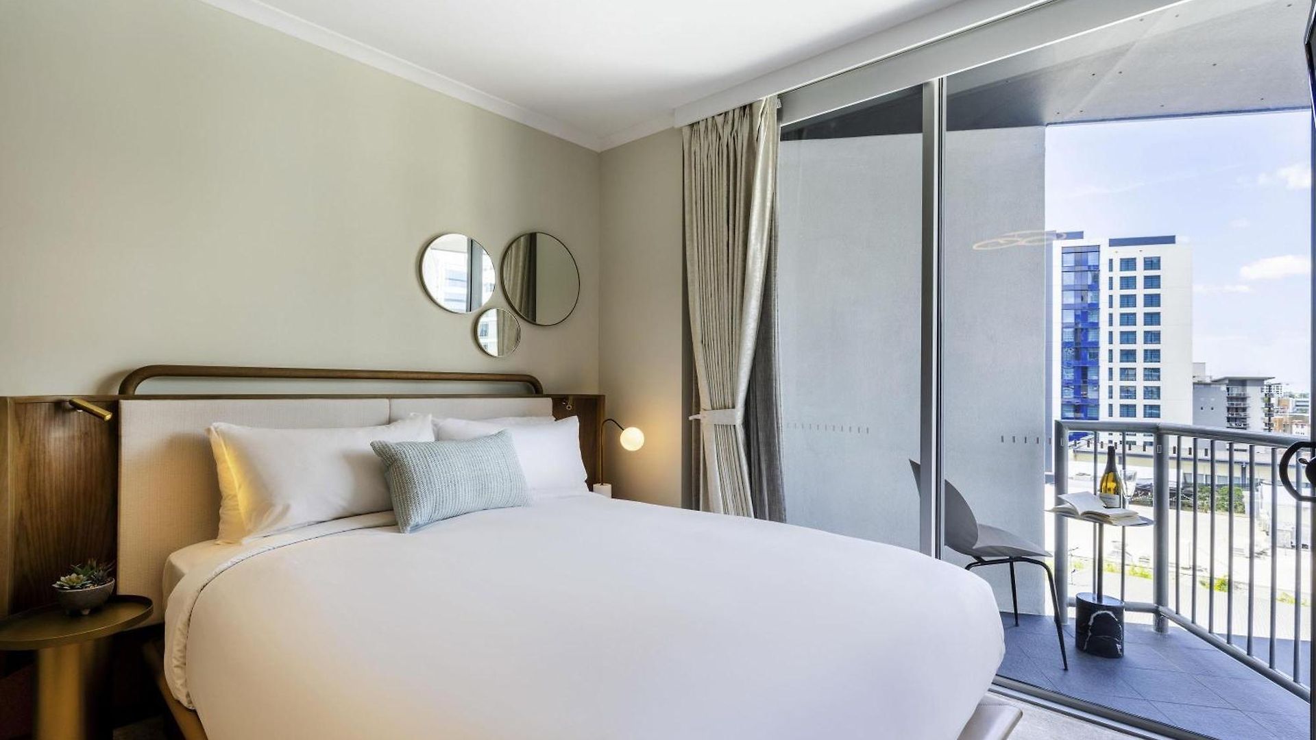 Mantra Terrace Hotel 4*