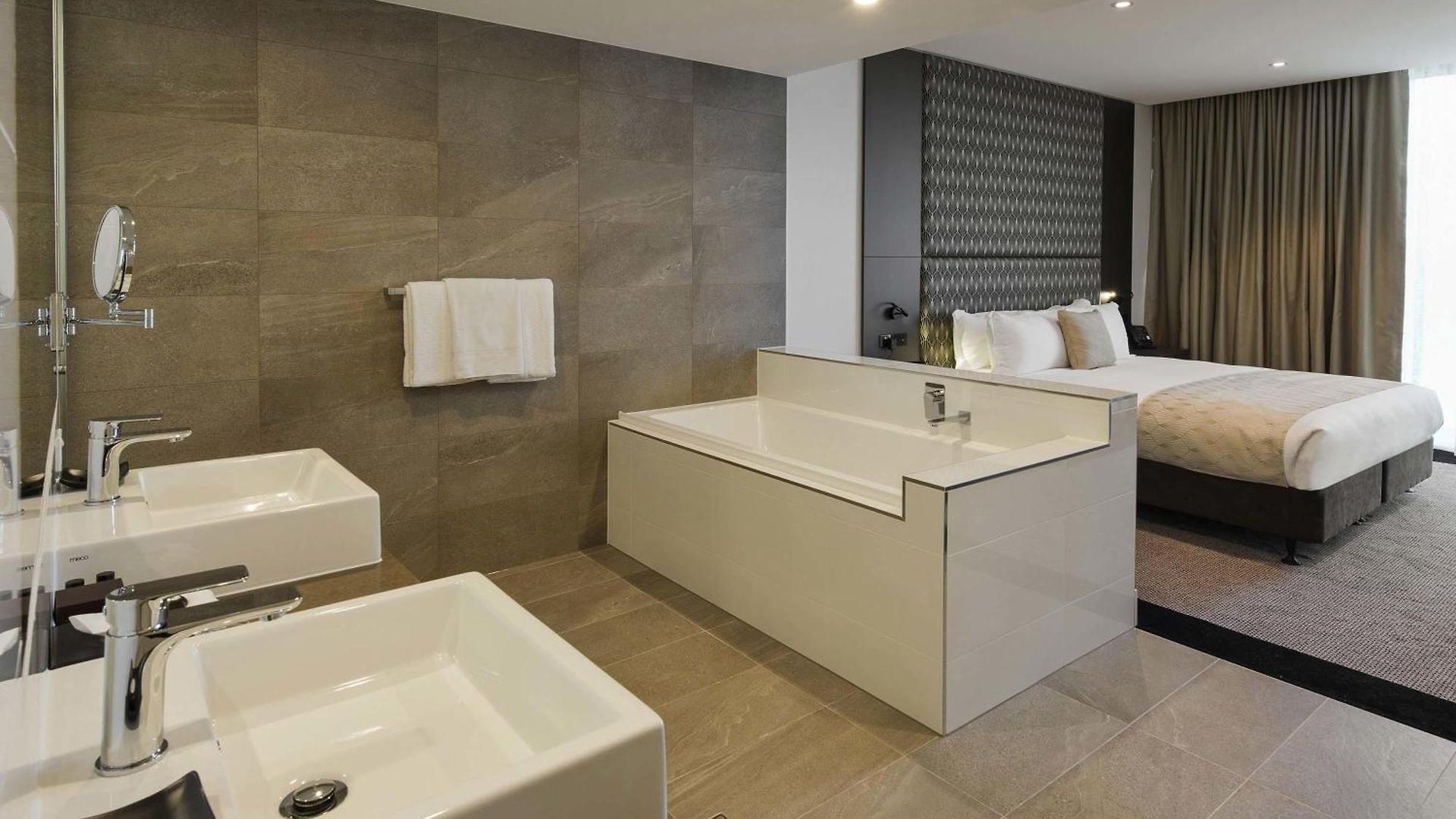 Pullman Airport Hotel Brisbane