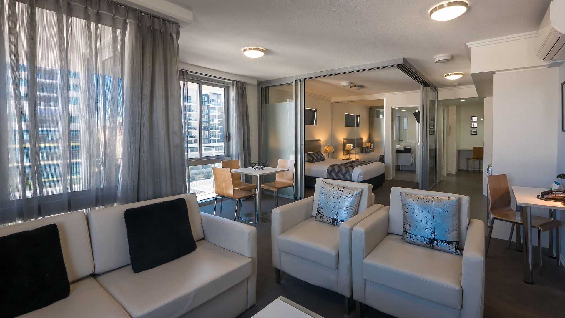 The Capitol Aparthotel