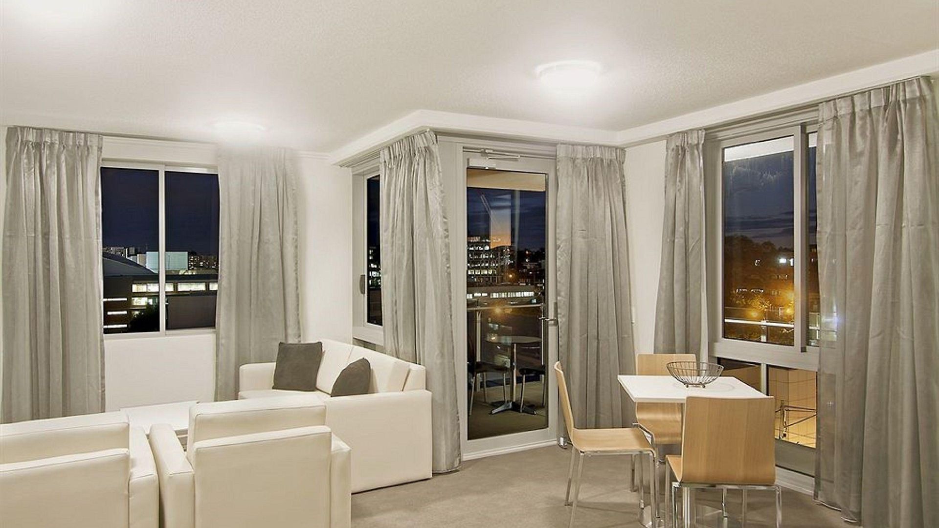 The Capitol Aparthotel 4*