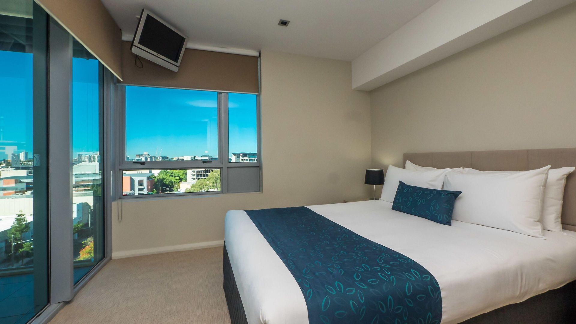 Aparthotel South 4*