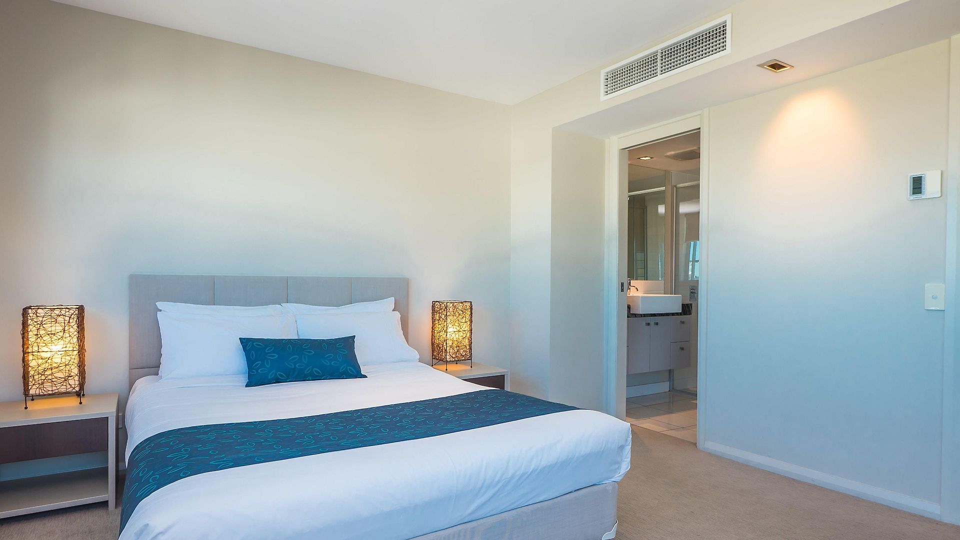 South Aparthotel