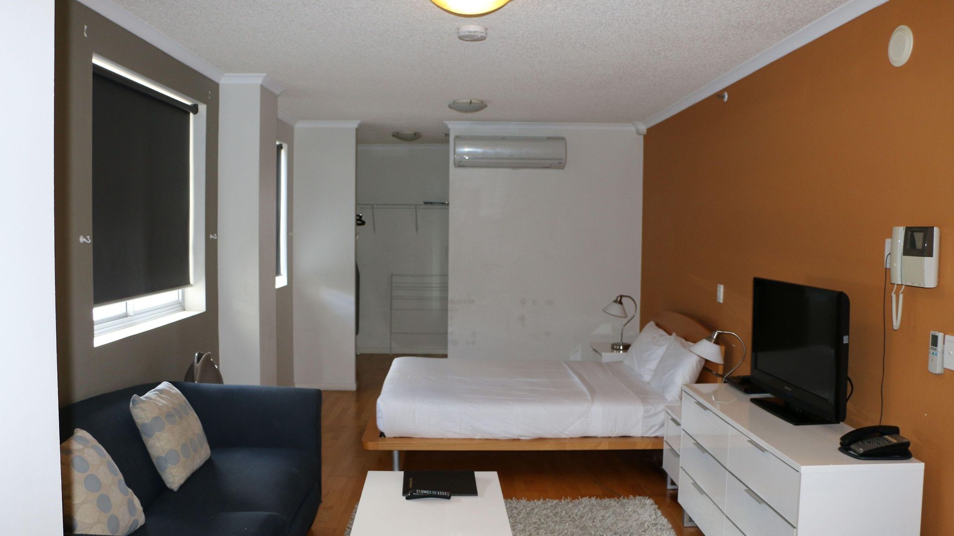 Frisco Aparthotel 4*