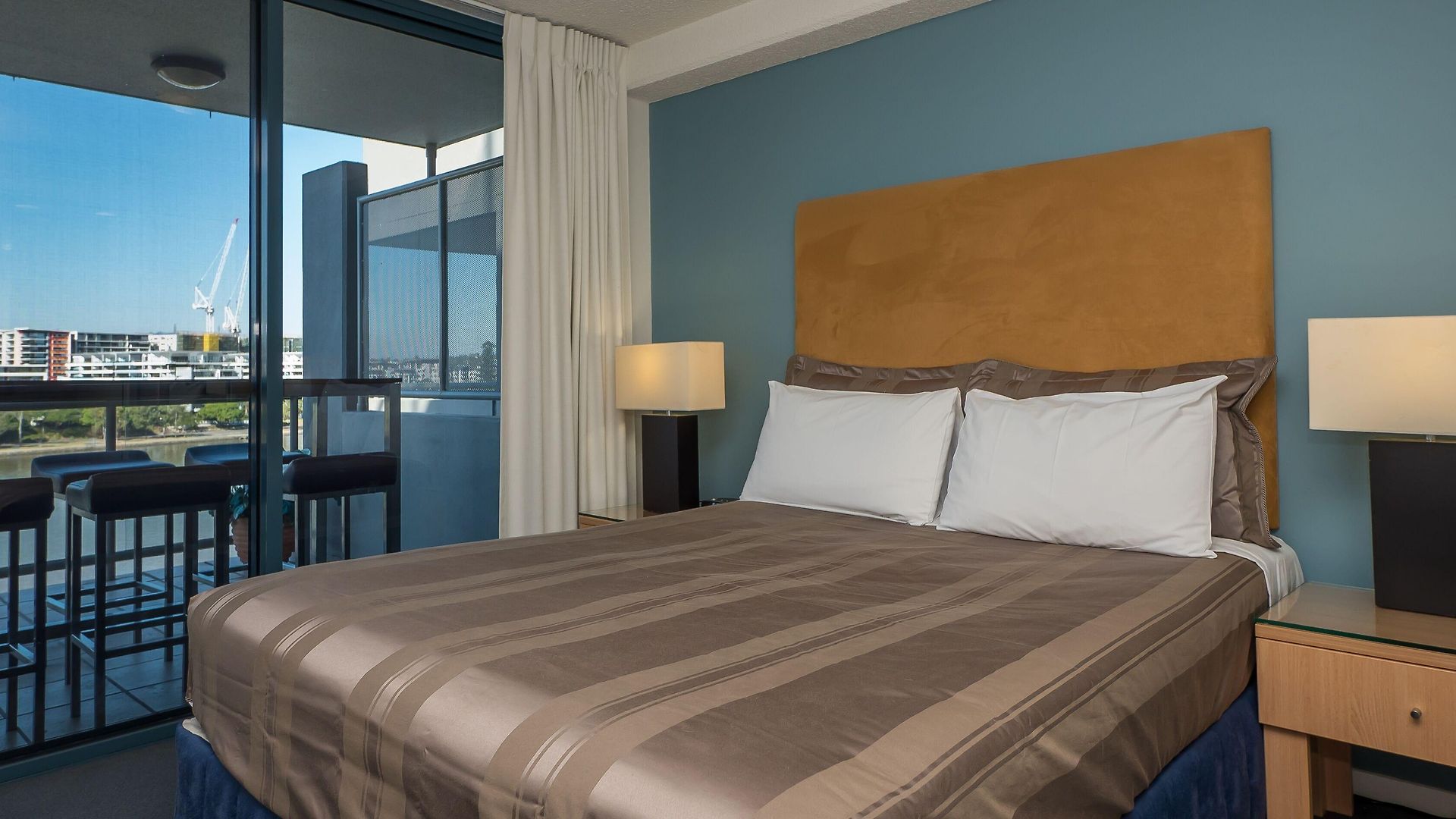On The Park 5* Brisbane