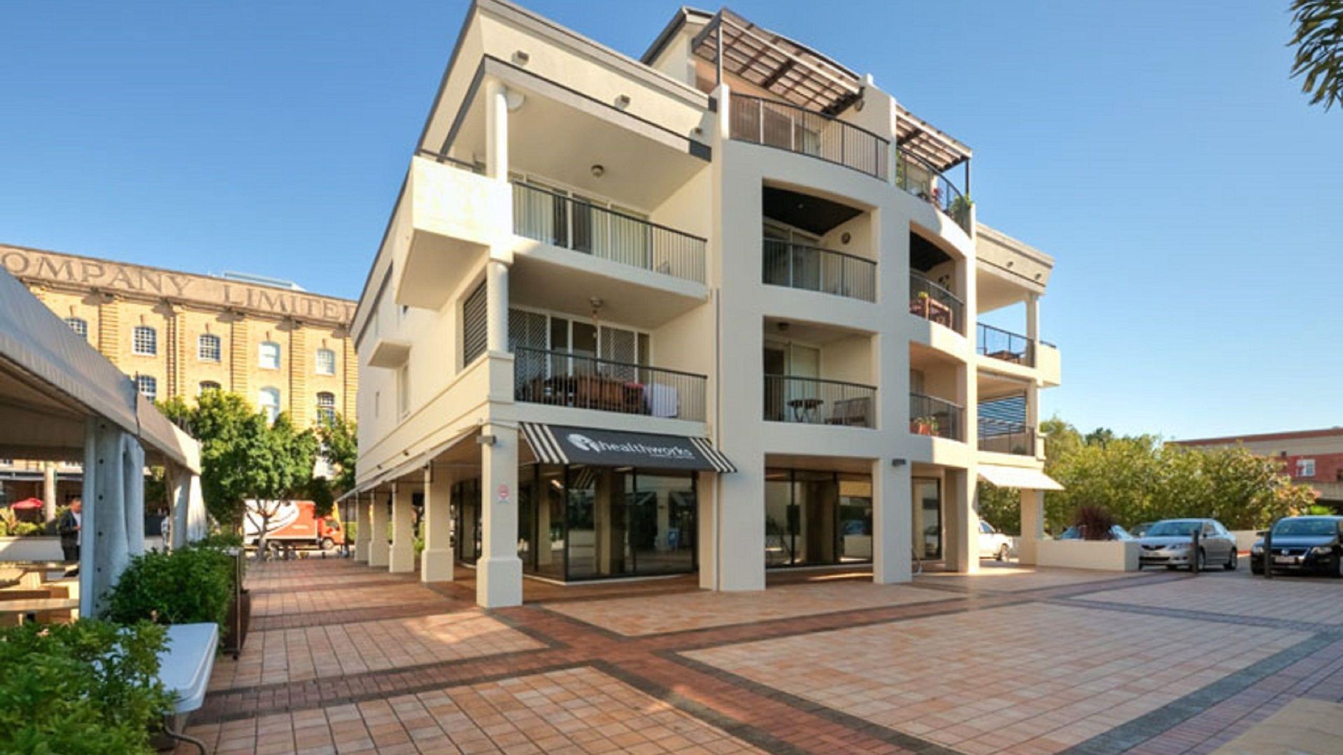 Goldsborough Place