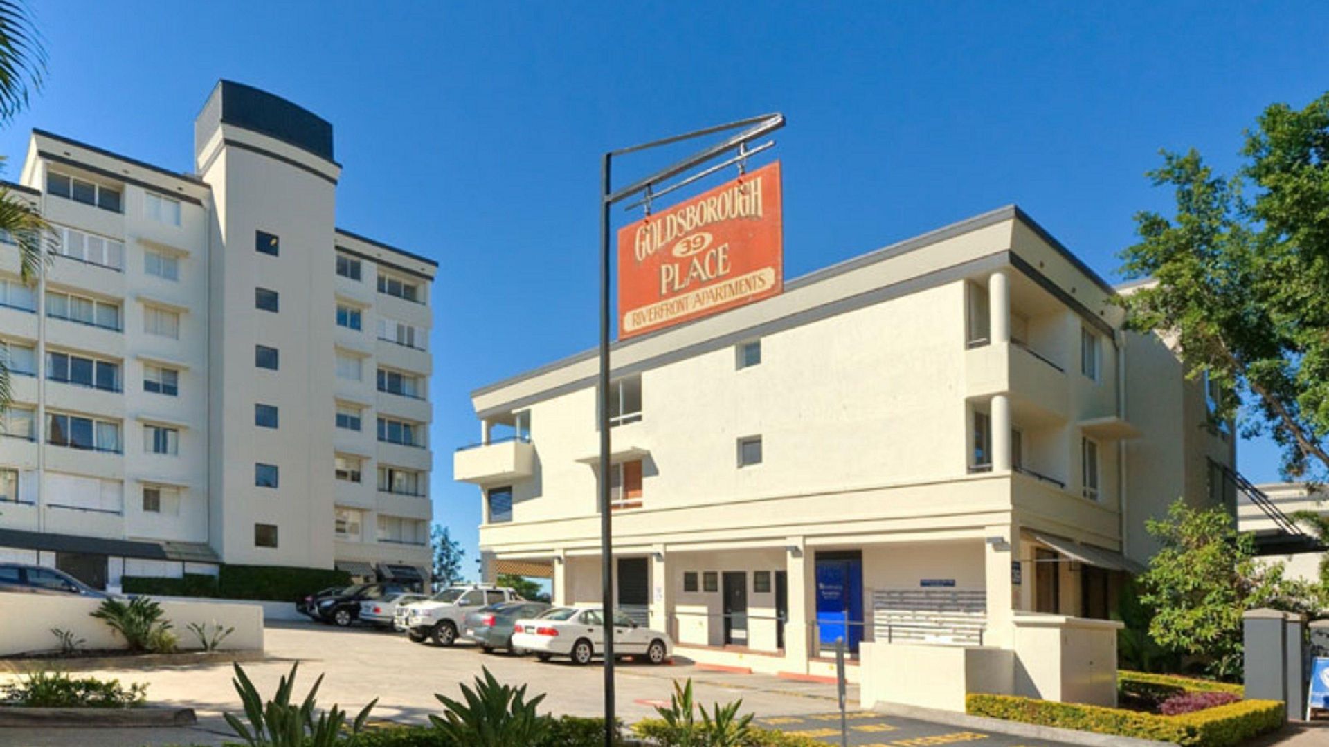 Aparthotel Goldsborough Place 4*
