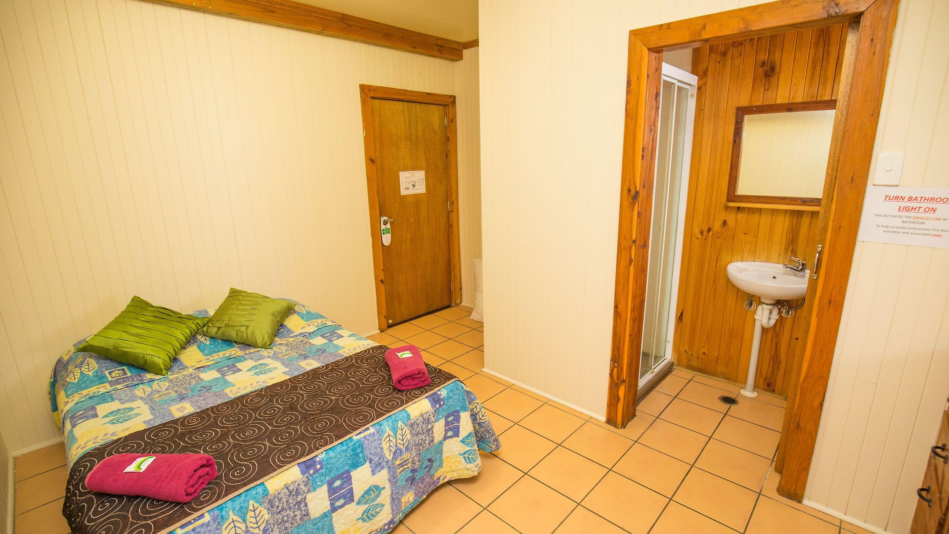 Manor Motel