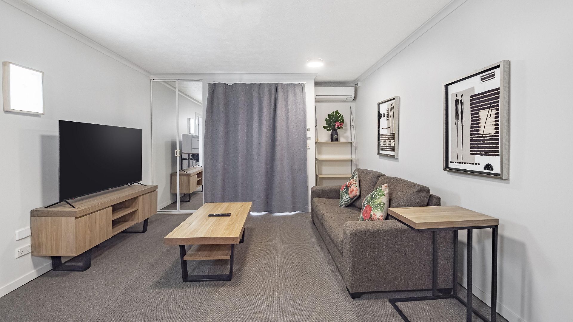 Parkview Aparthotel