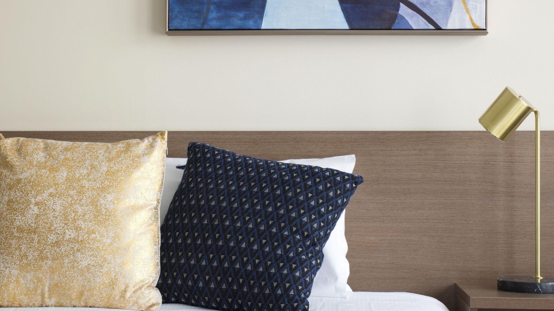 The Metropolitan Spring Hill 4*