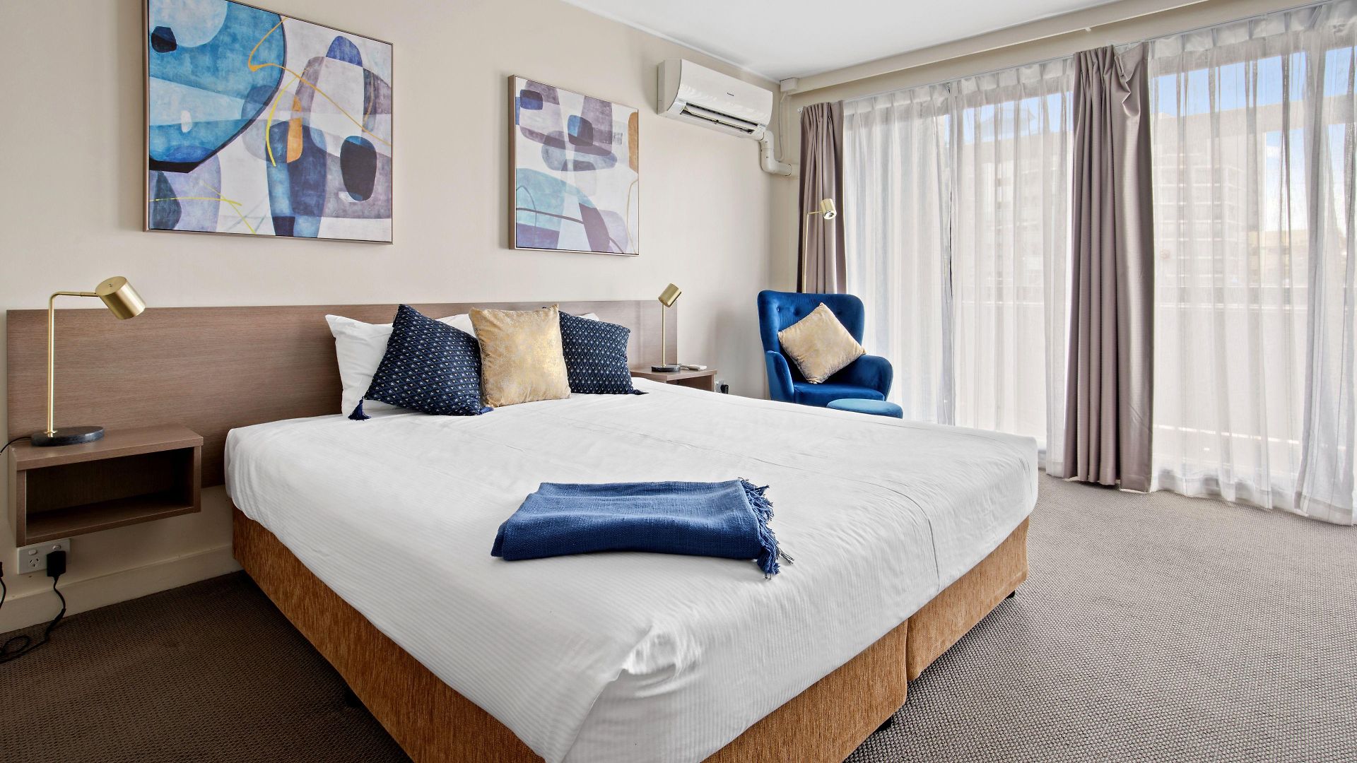 The Metropolitan Spring Hill Motel 4*
