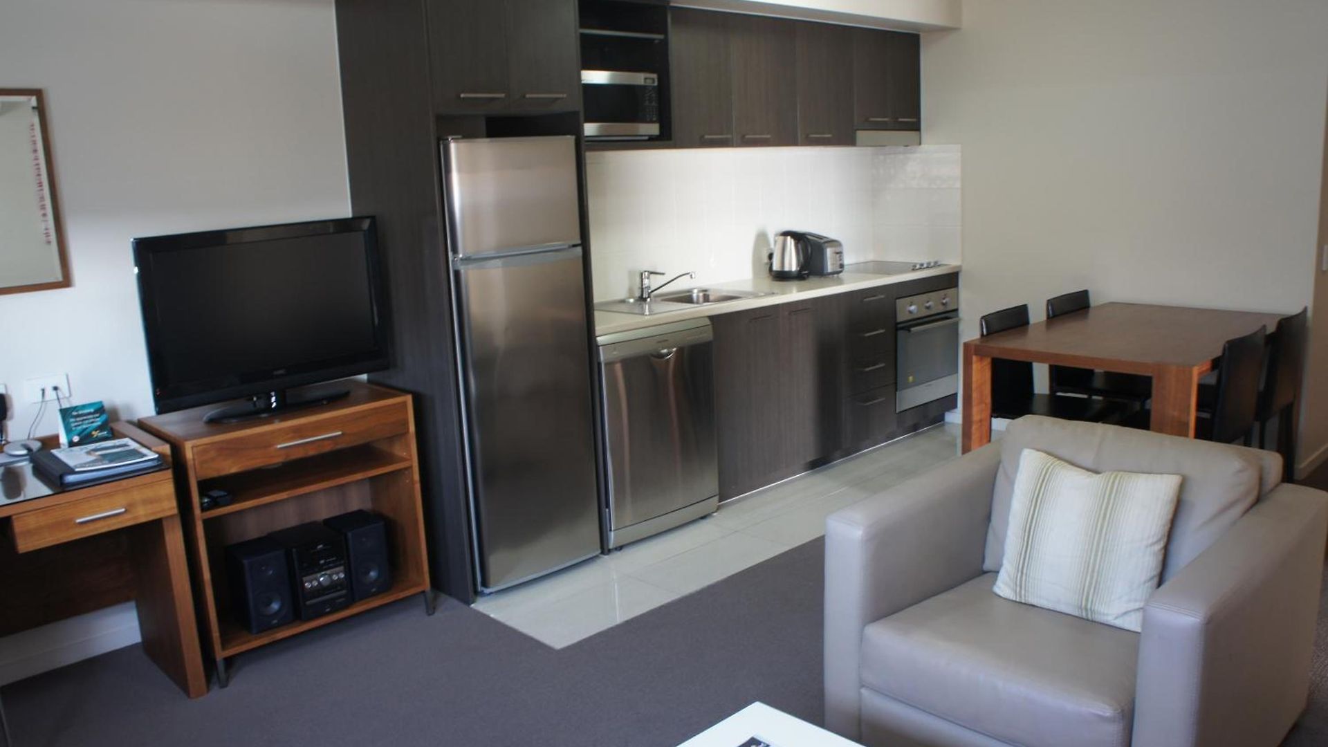 Quest Chermside Aparthotel Brisbane