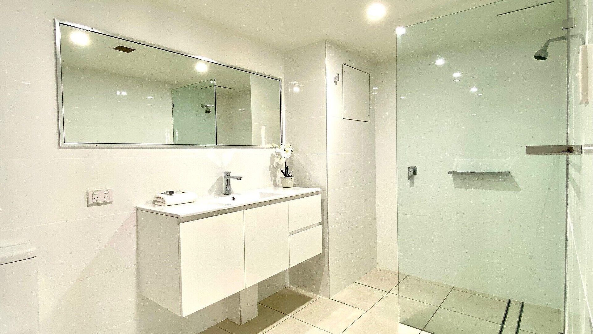The Astor 4*