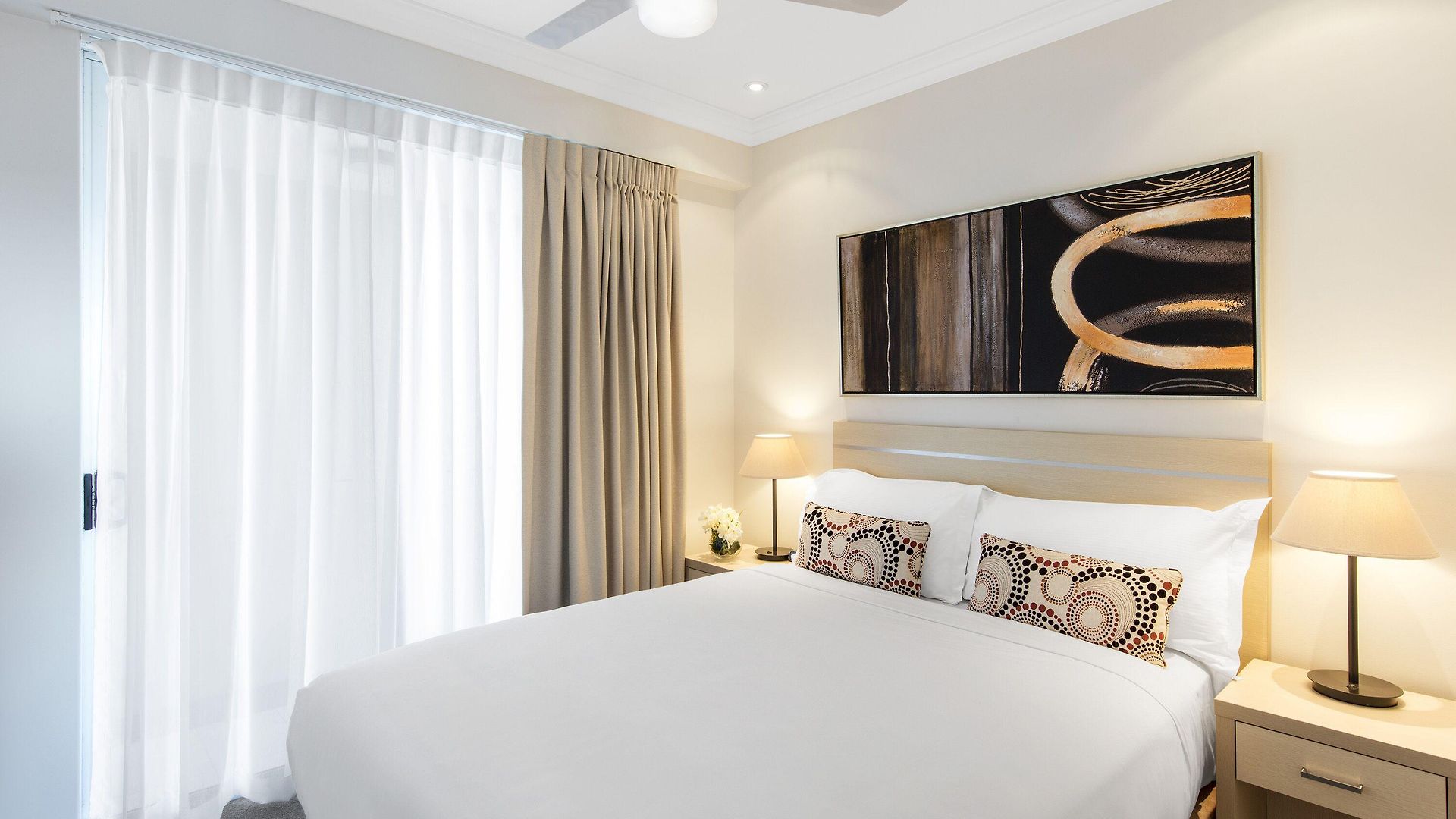 Aparthotel Oaks Mews 4*