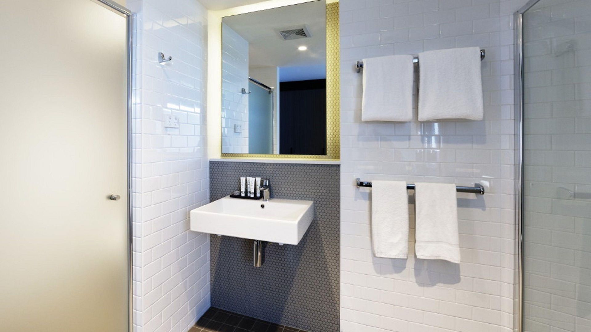 Alpha Mosaic Fortitude Valley Hotel 5*