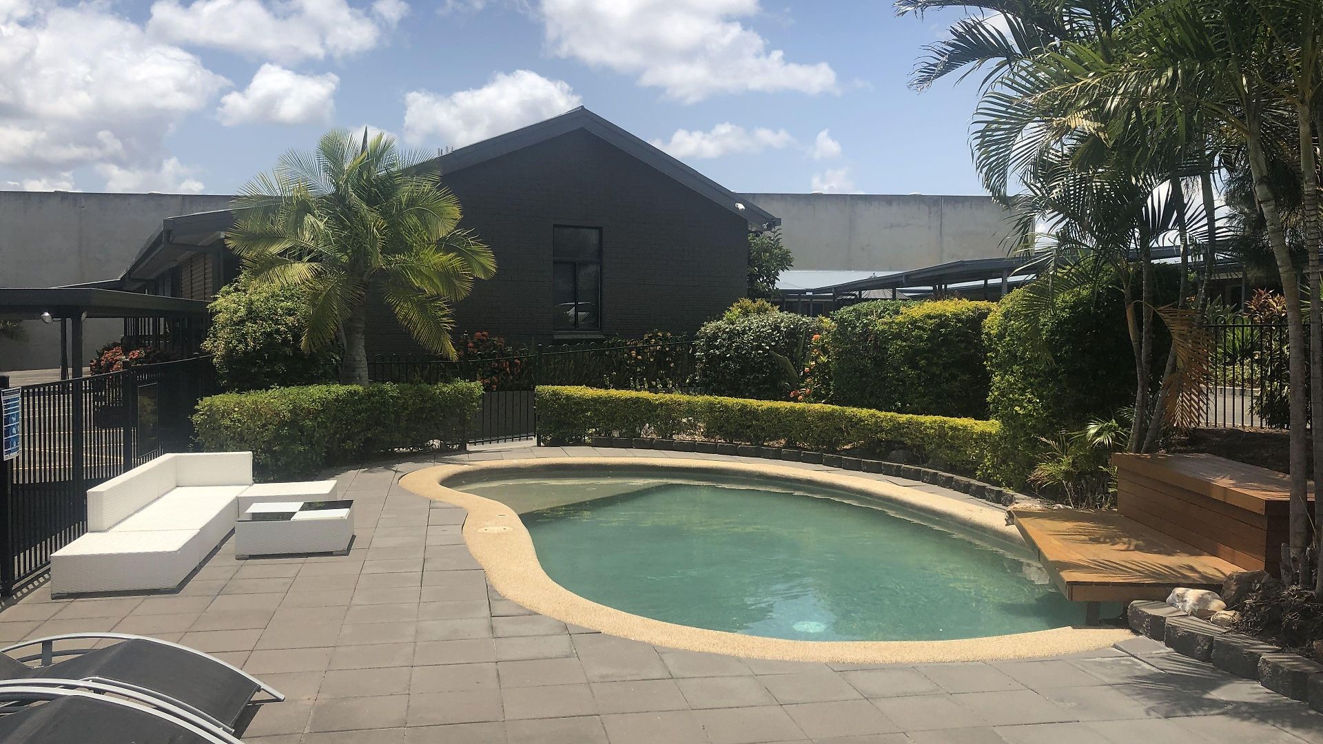 Motel Darra & Conference Centre