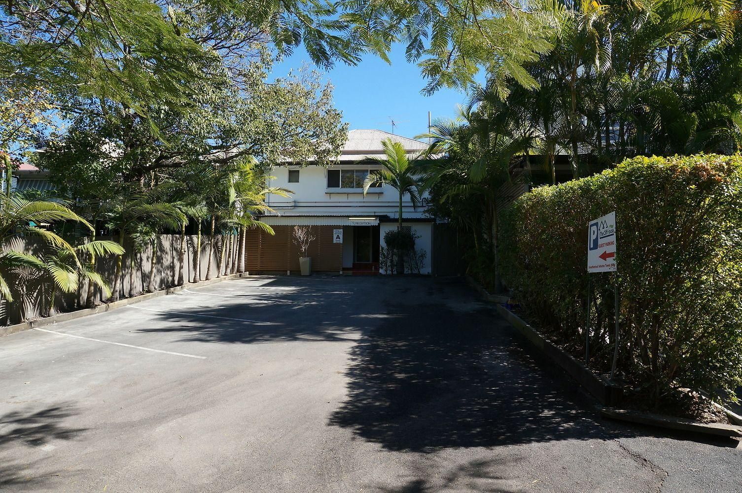 The Cliff House 3* Brisbane