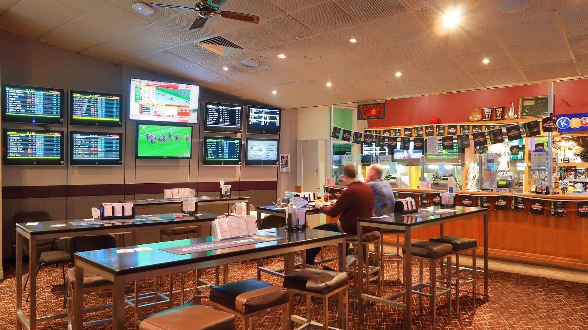 Nightelier Mitchelton The Brook Hotel