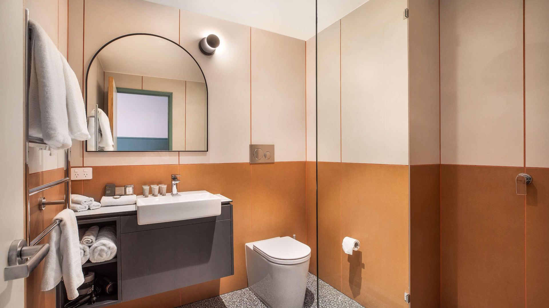 Nightelier Mitchelton The Brook Hotel 4*