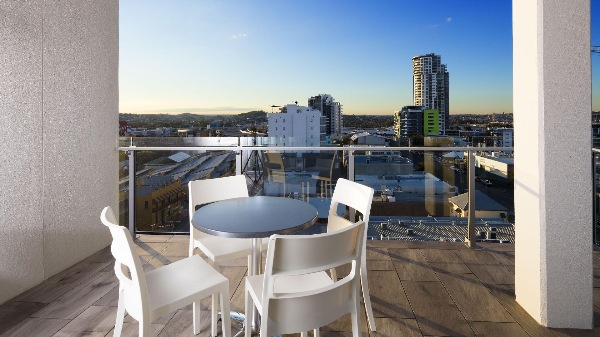 Direct Collective - Pavilion And Governor On Brookes Aparthotel 4*