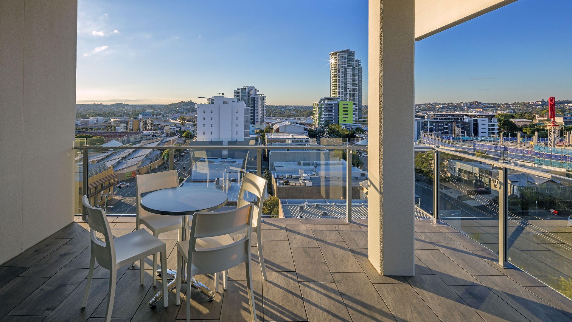 Direct Collective - Pavilion And Governor On Brookes Aparthotel