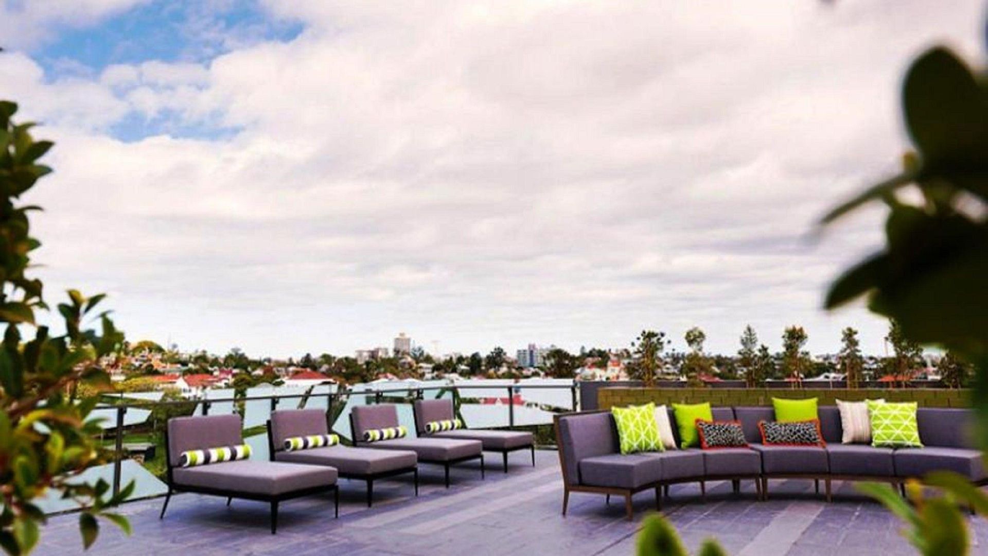 Vine South 5* Brisbane