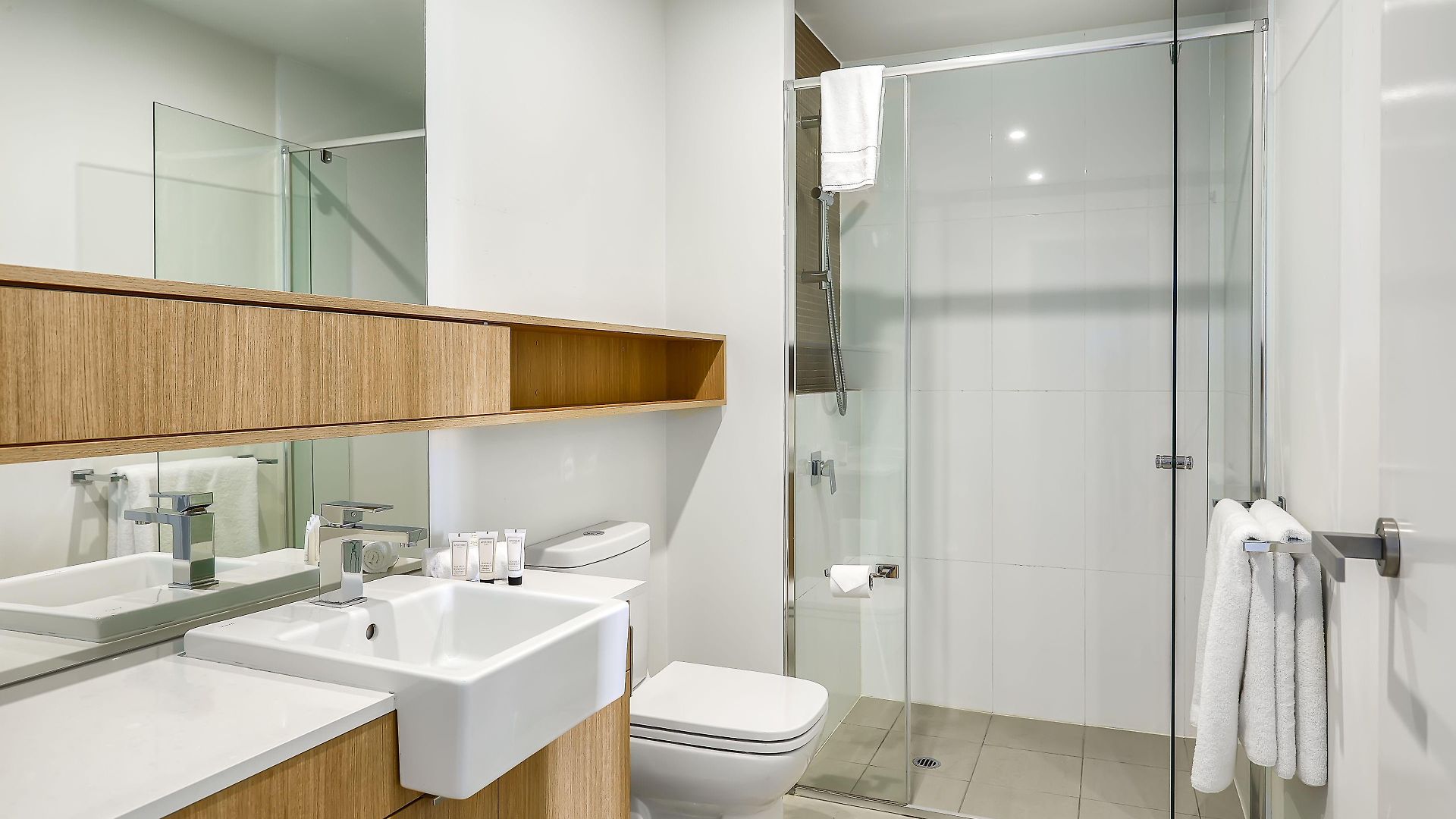 Aparthotel Vine South 5*