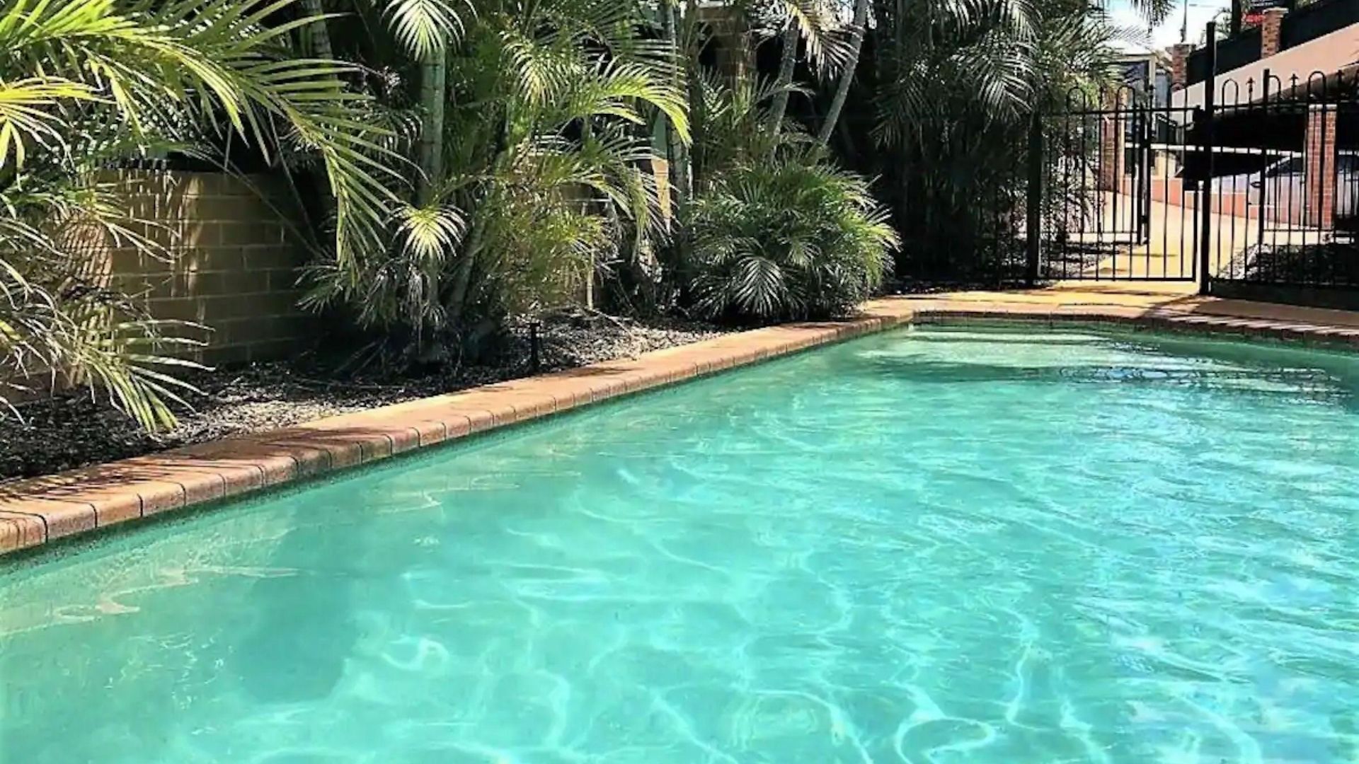 Airport Clayfield 4*