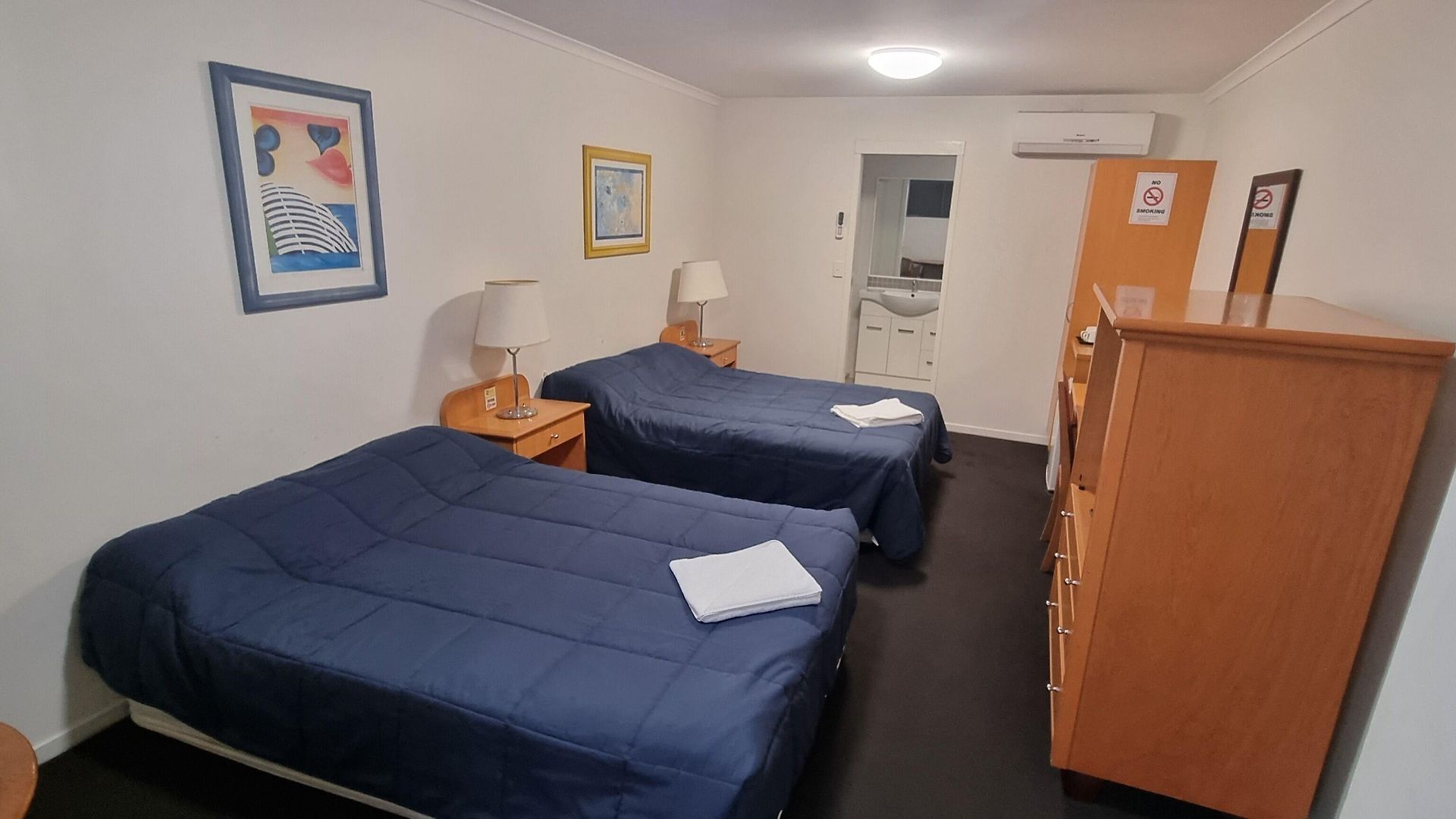 Motel Queensport Hotel 4*