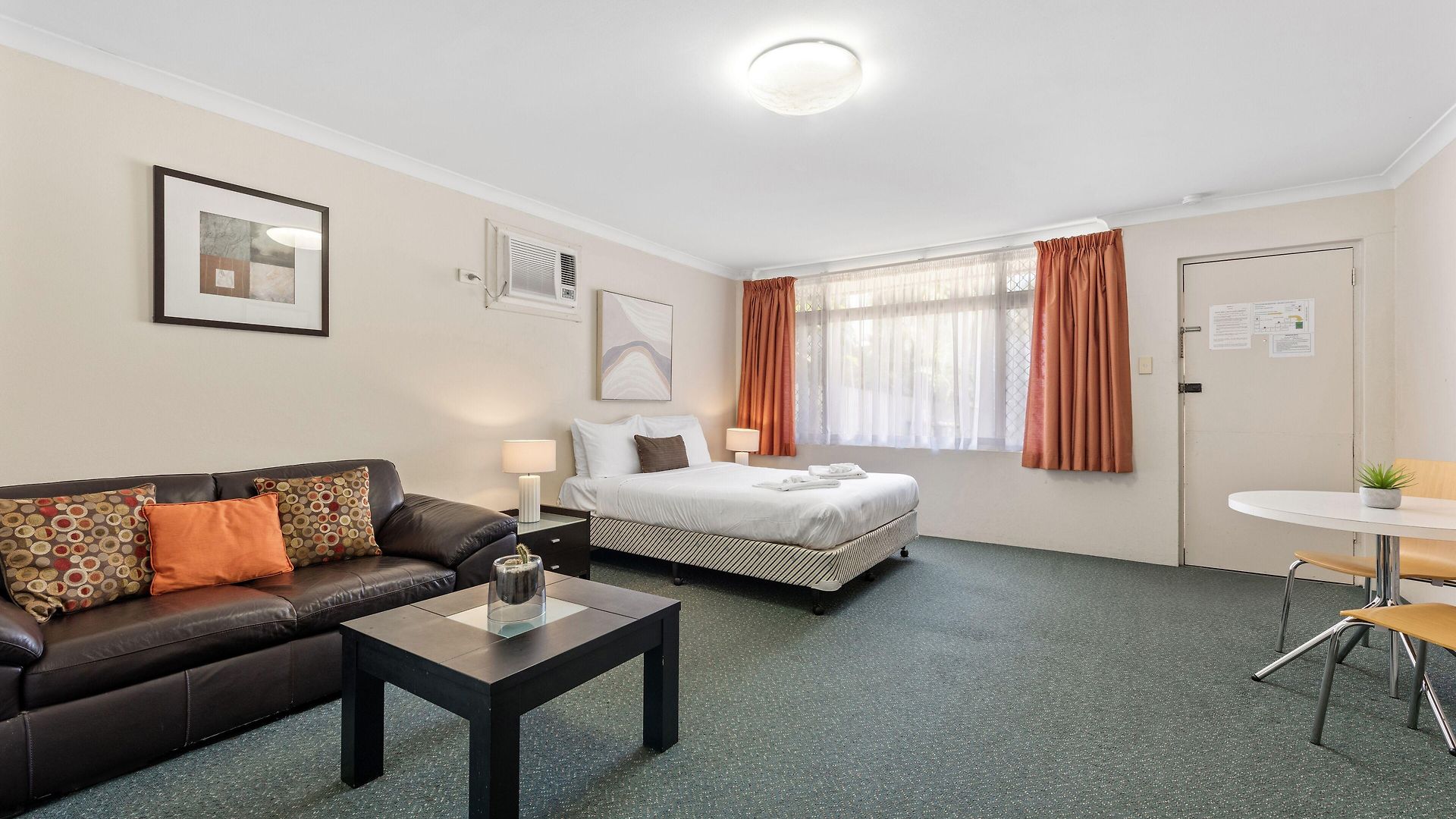 Paramount 4* Brisbane