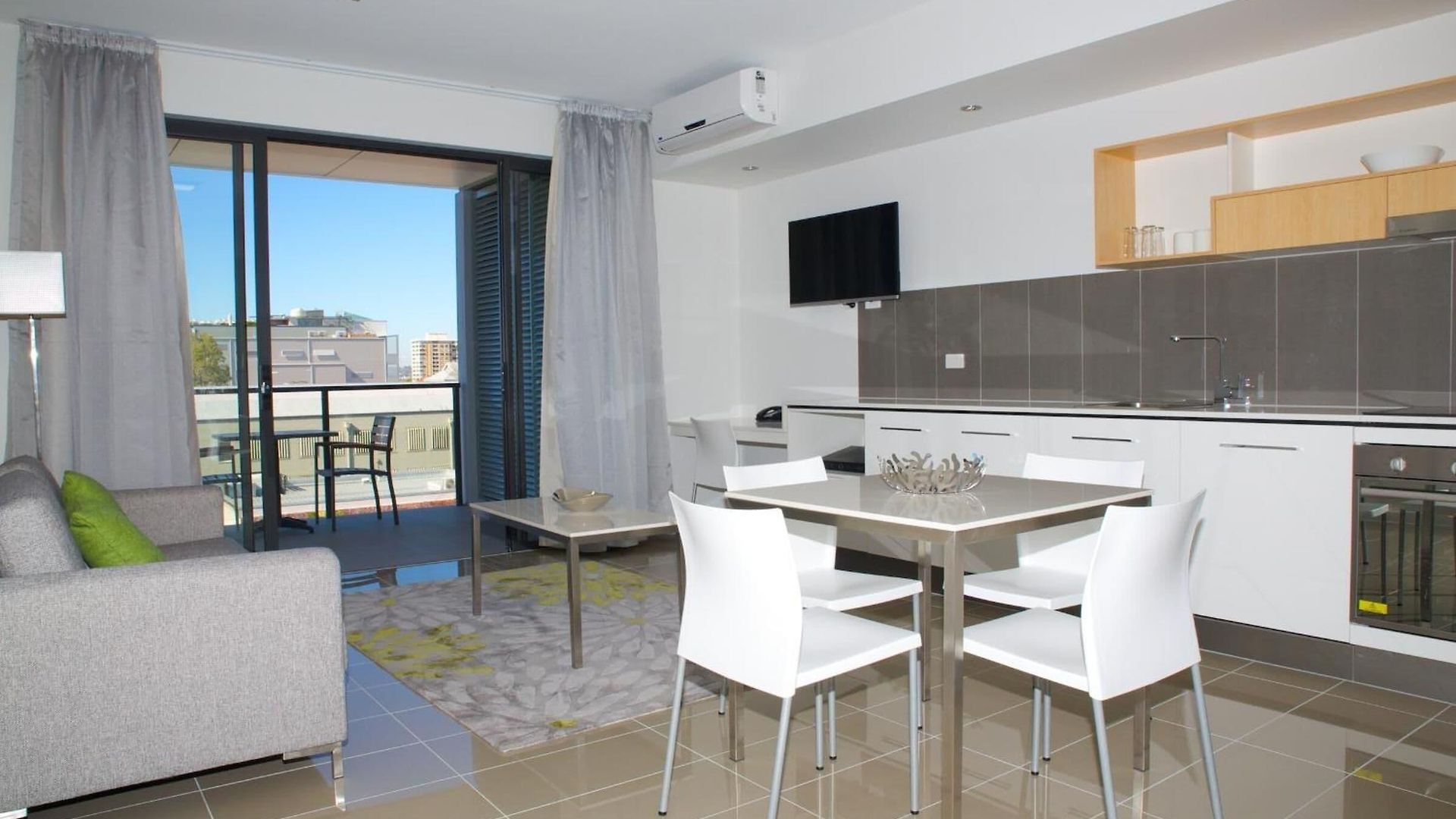Atrio Aparthotel