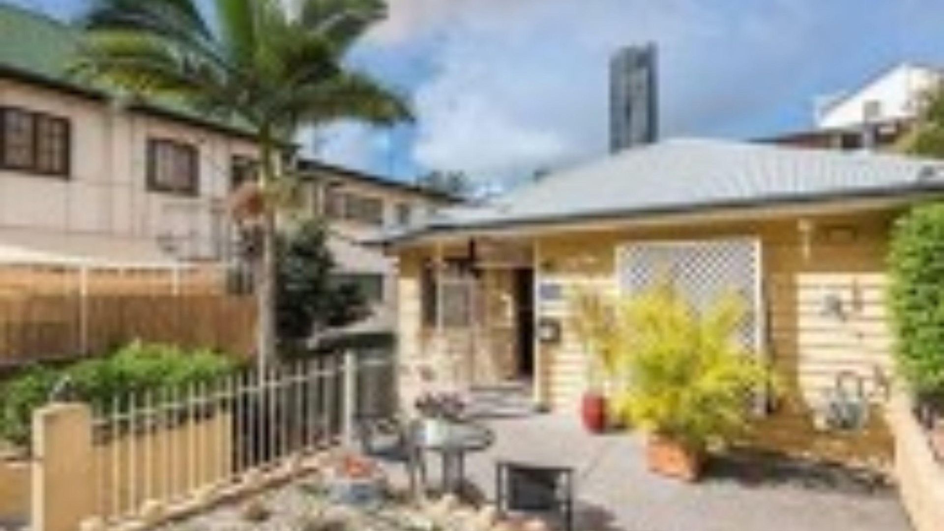 Kookaburra Guest house