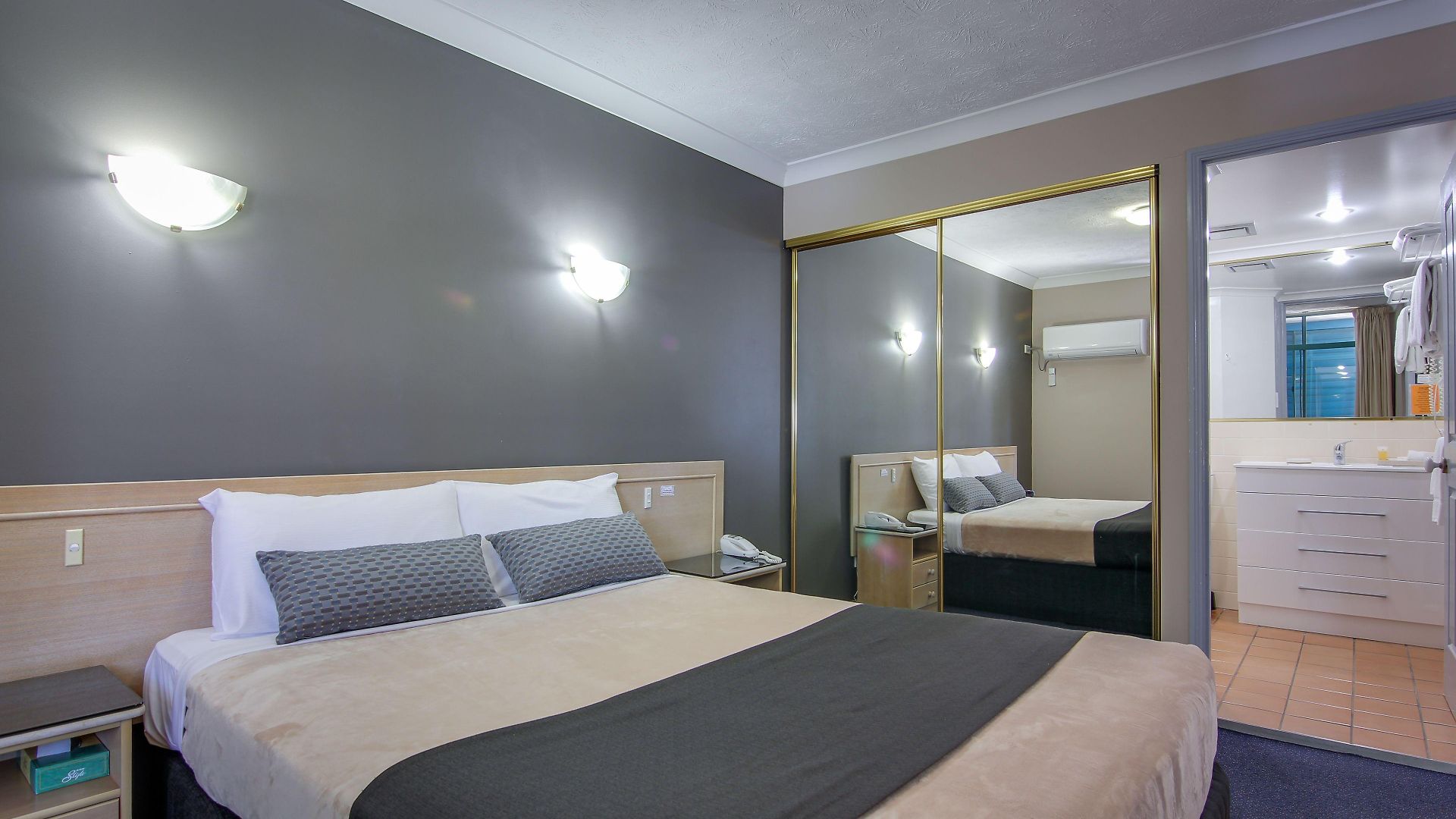Albion Manor 4* Brisbane