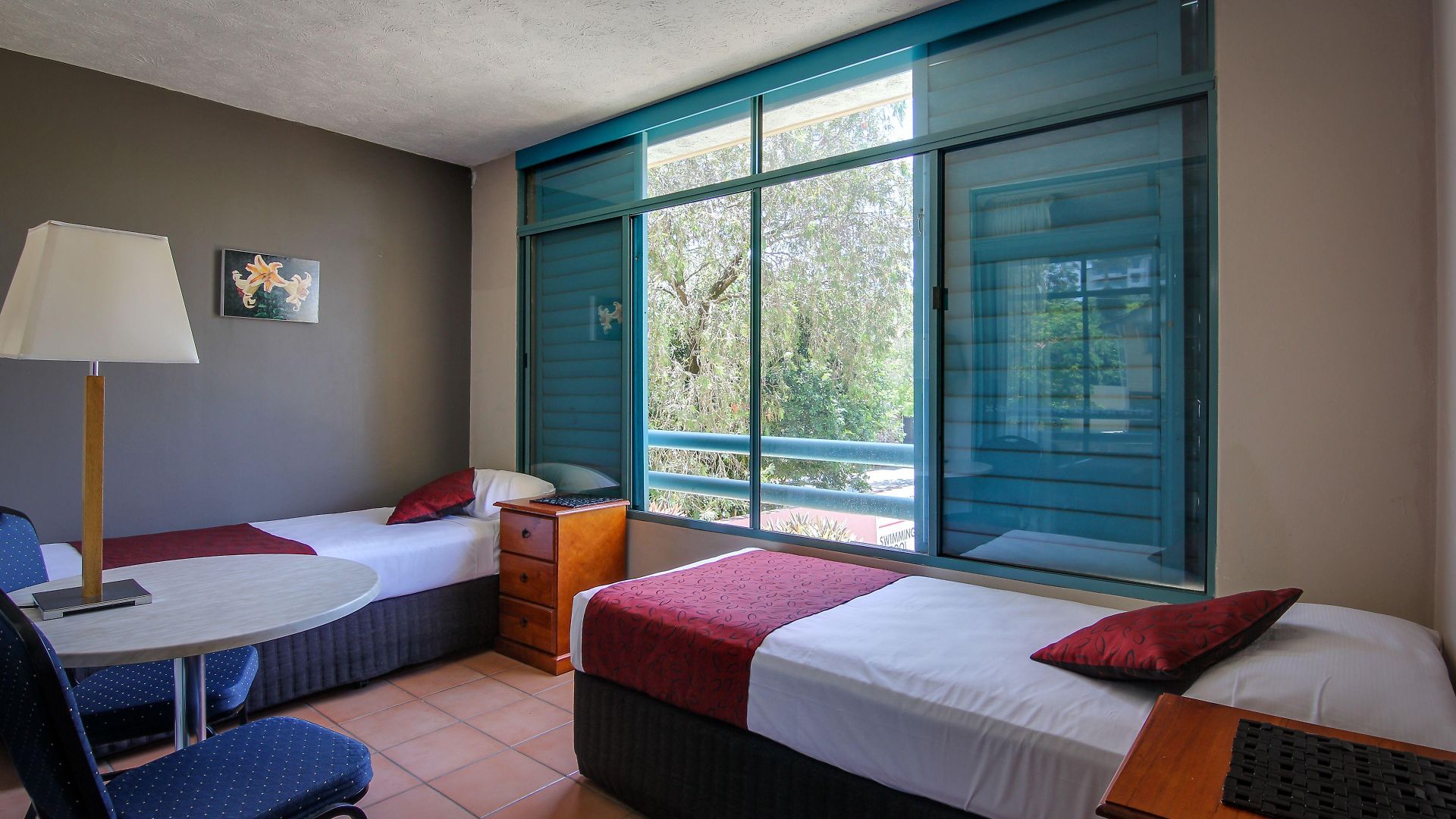 Albion Manor Motel 4*