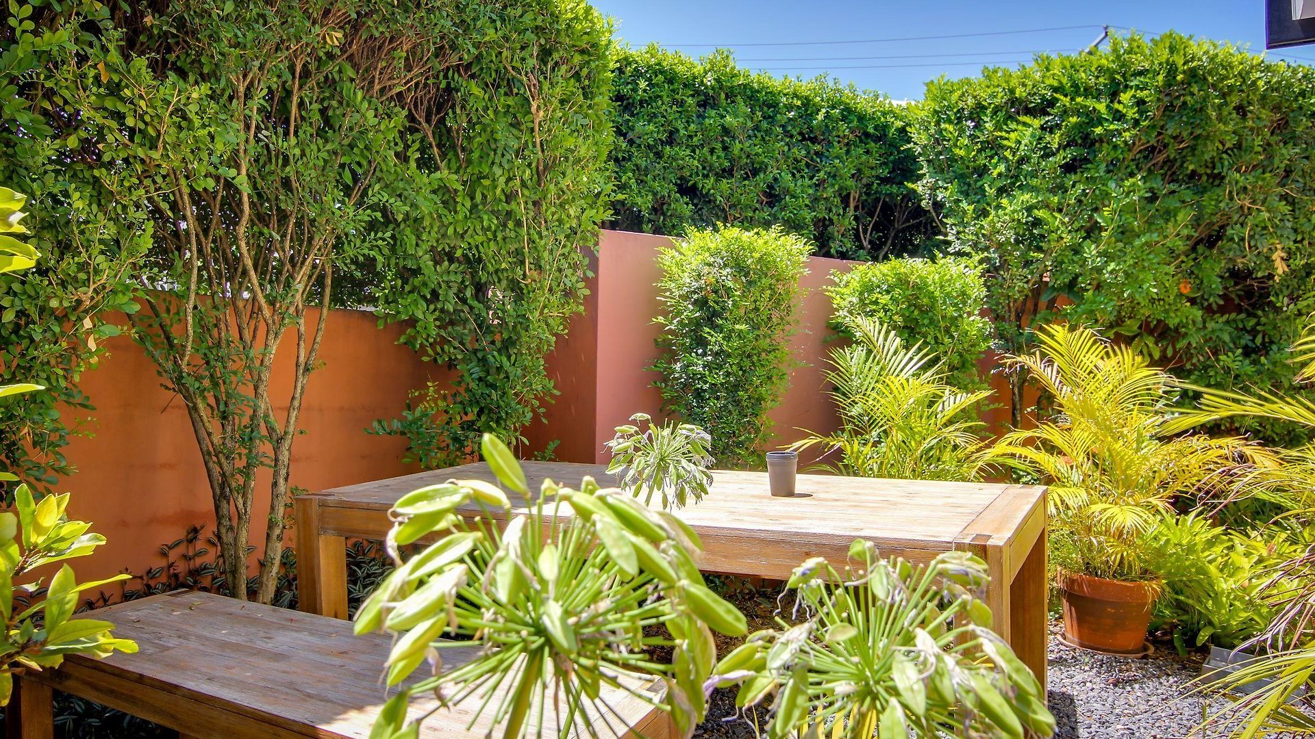 Albion Manor Motel 4*