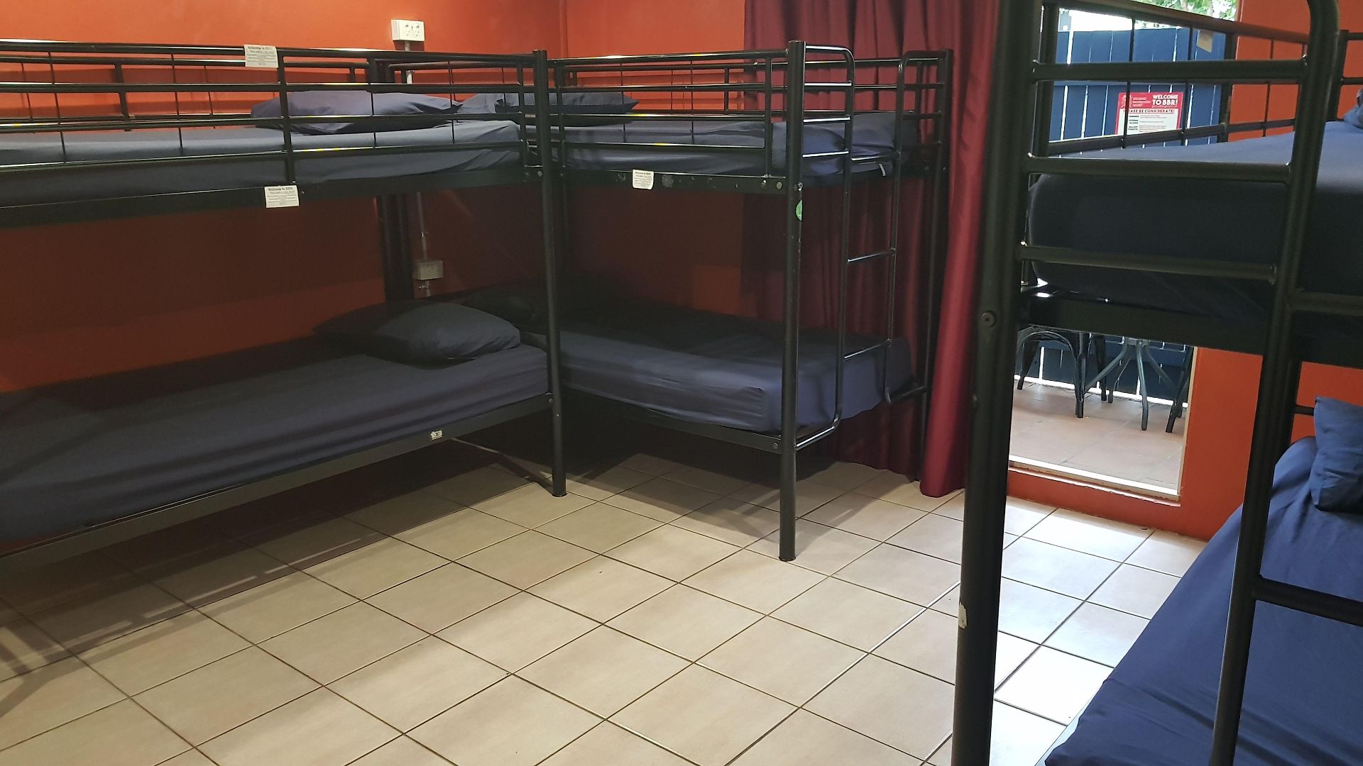 Hotel Brisbane Backpackers Resort - Hostel Brisbane